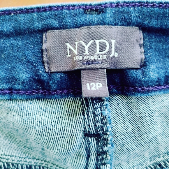 NYDJ dark wash size 12p "Sheri" slim cut. - Picture 9 of 9